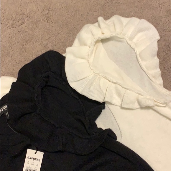two tank tops - Picture 2 of 6